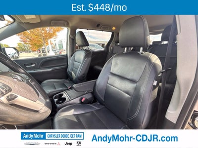 2020 Toyota Sienna SE 8 Passenger