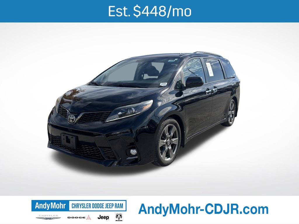 2020 Toyota Sienna SE 8 Passenger