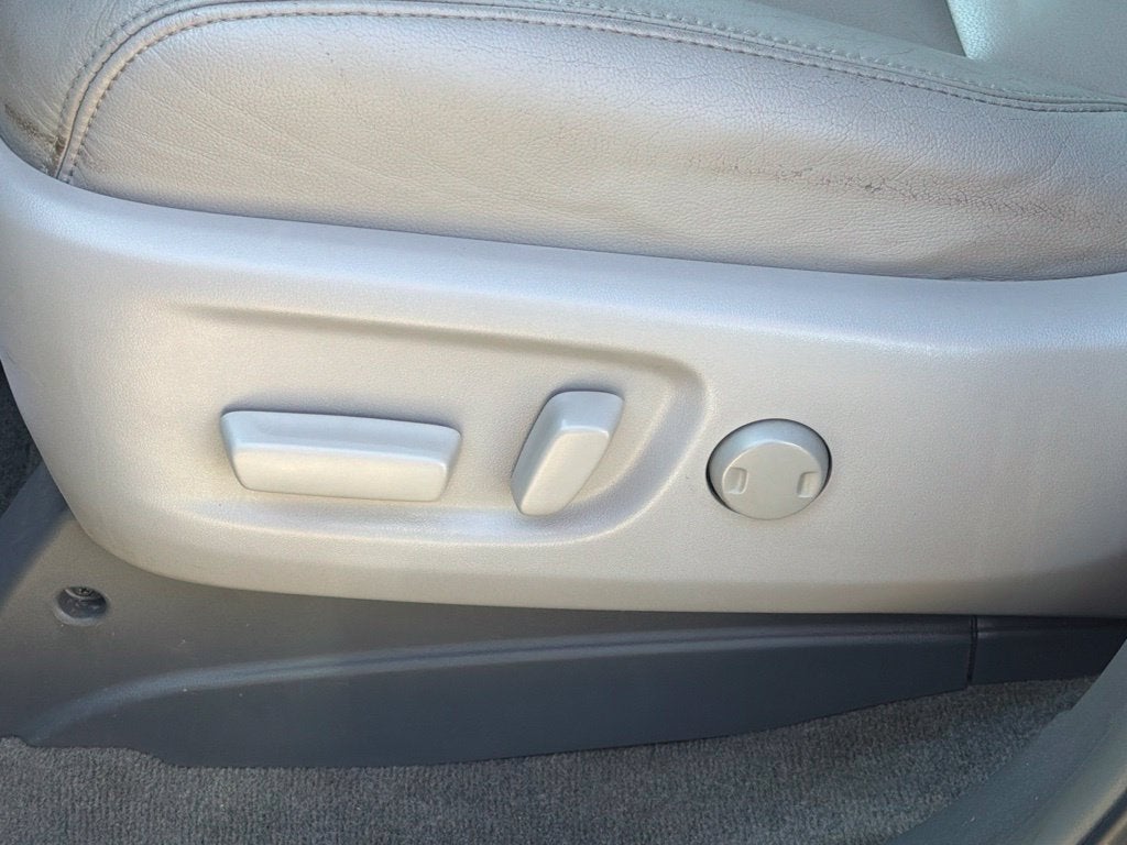 2015 Toyota Sienna XLE 8 Passenger
