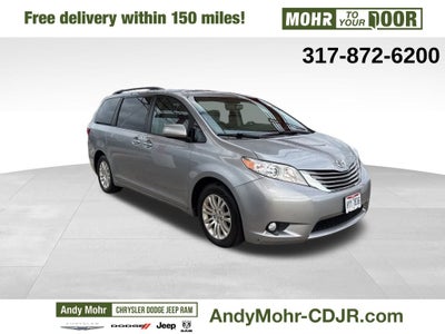 2017 Toyota Sienna XLE 8 Passenger