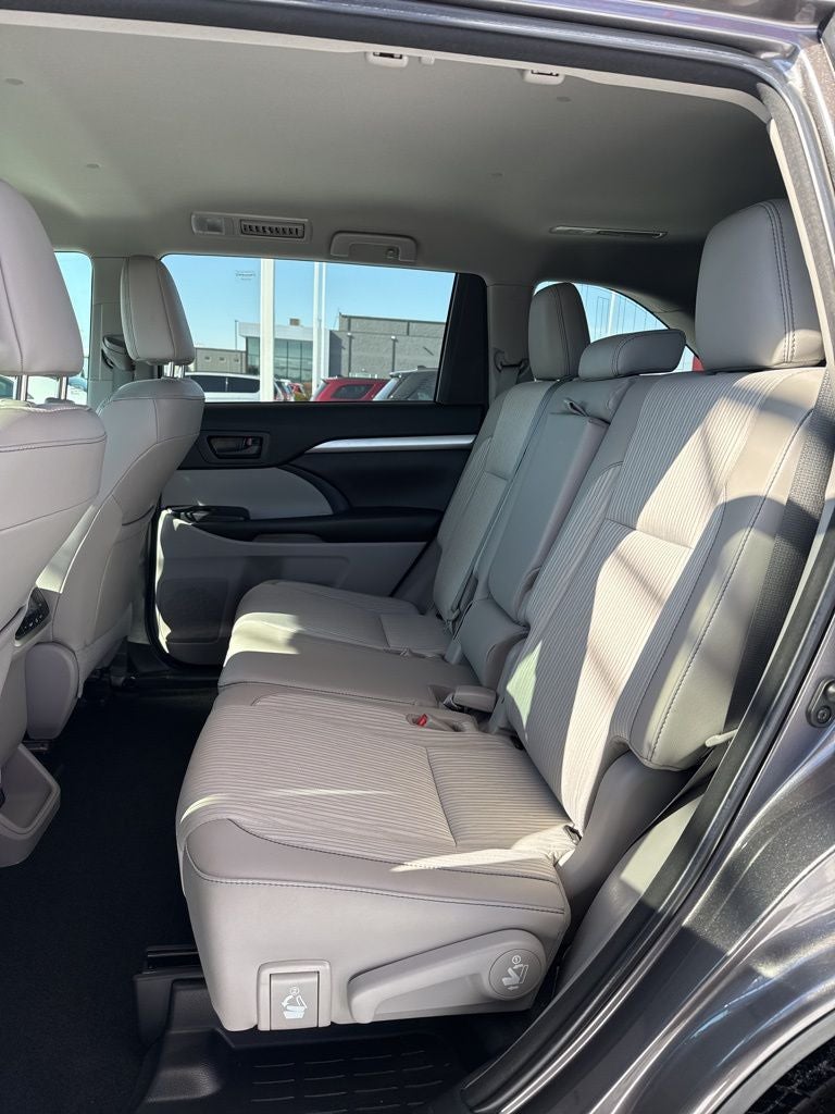 2018 Toyota Highlander LE Plus