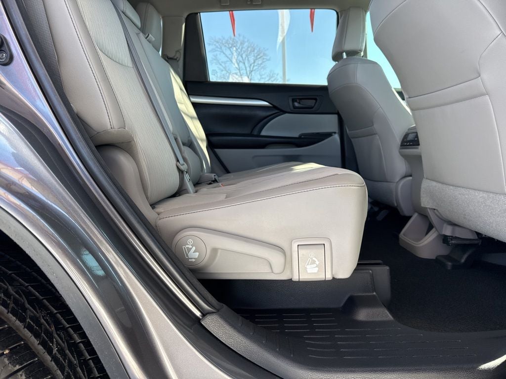 2018 Toyota Highlander LE Plus