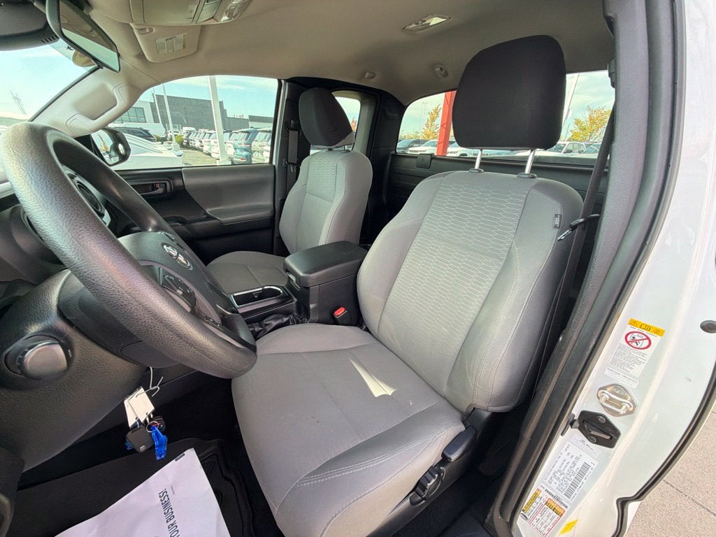 2018 Toyota Tacoma SR