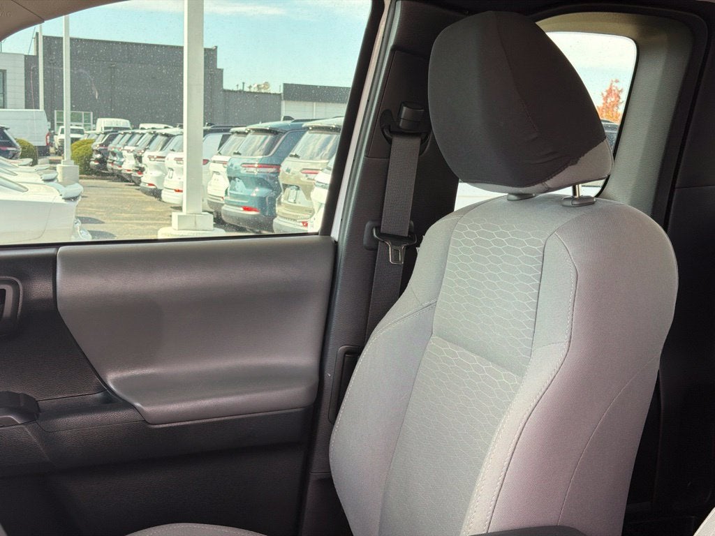 2018 Toyota Tacoma SR