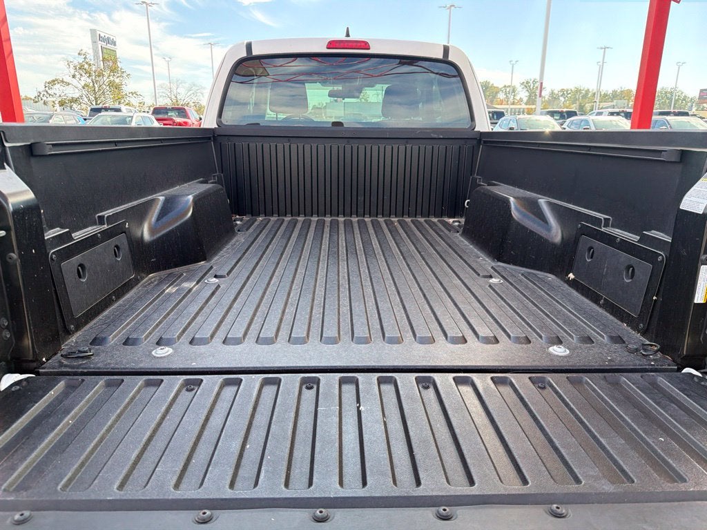 2018 Toyota Tacoma SR