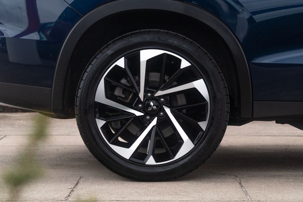 2024 Mitsubishi Outlander SE Black Edition