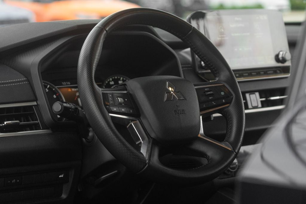 2024 Mitsubishi Outlander SE Black Edition