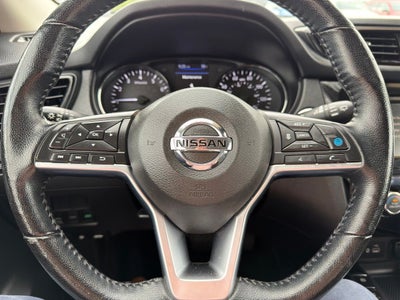 2022 Nissan Rogue Sport SV