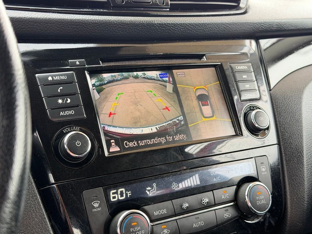 2022 Nissan Rogue Sport SV