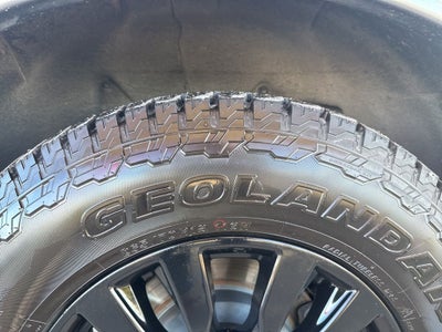 2019 Nissan Armada SV