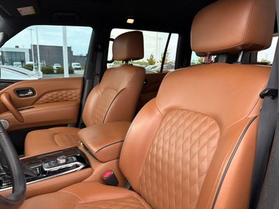 2023 INFINITI QX80 Sensory