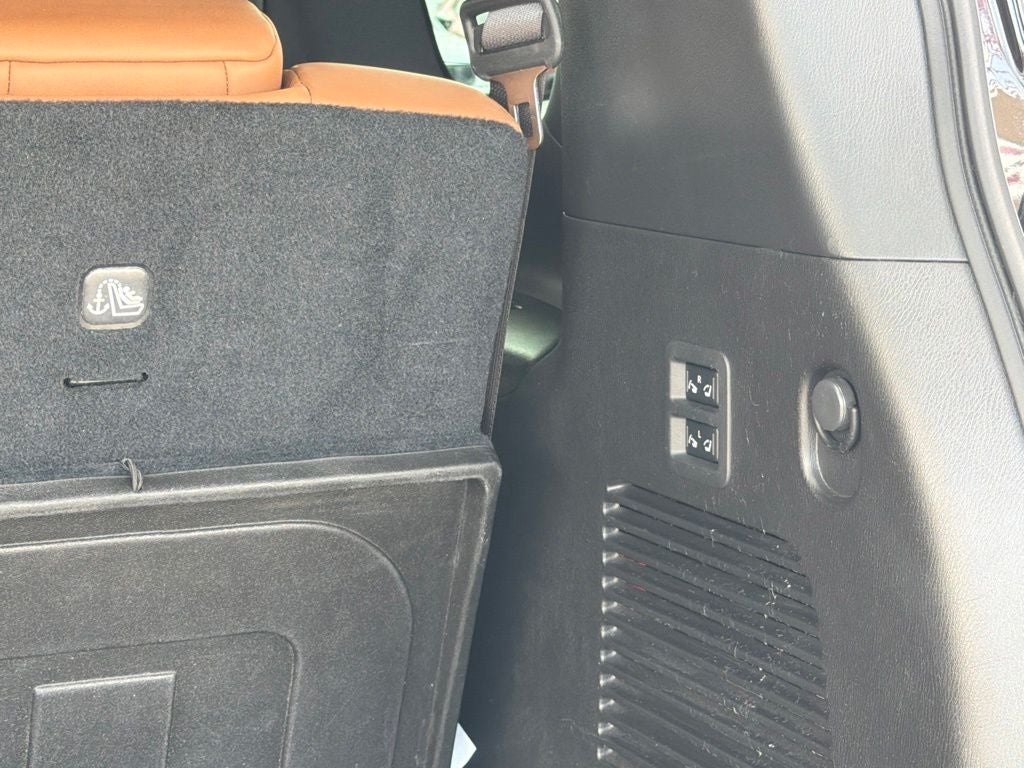 2023 INFINITI QX80 Sensory