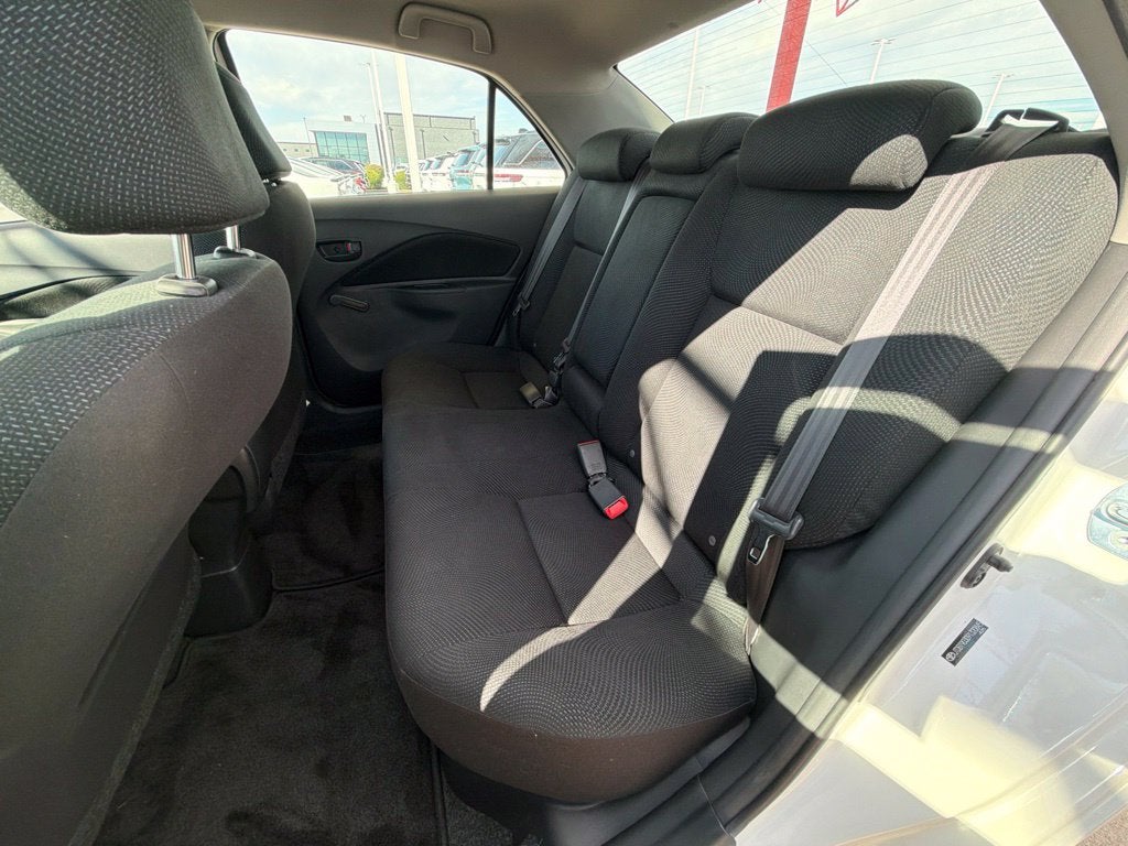 2009 Toyota Yaris Base