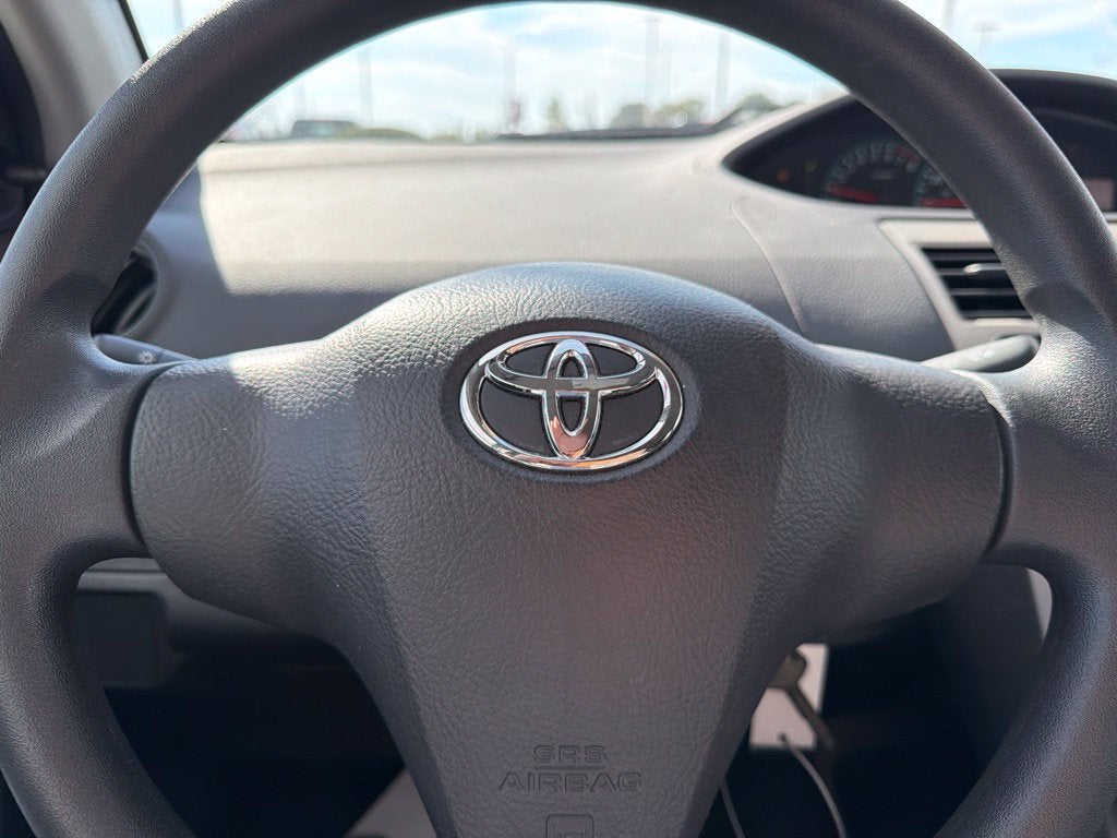 2009 Toyota Yaris Base