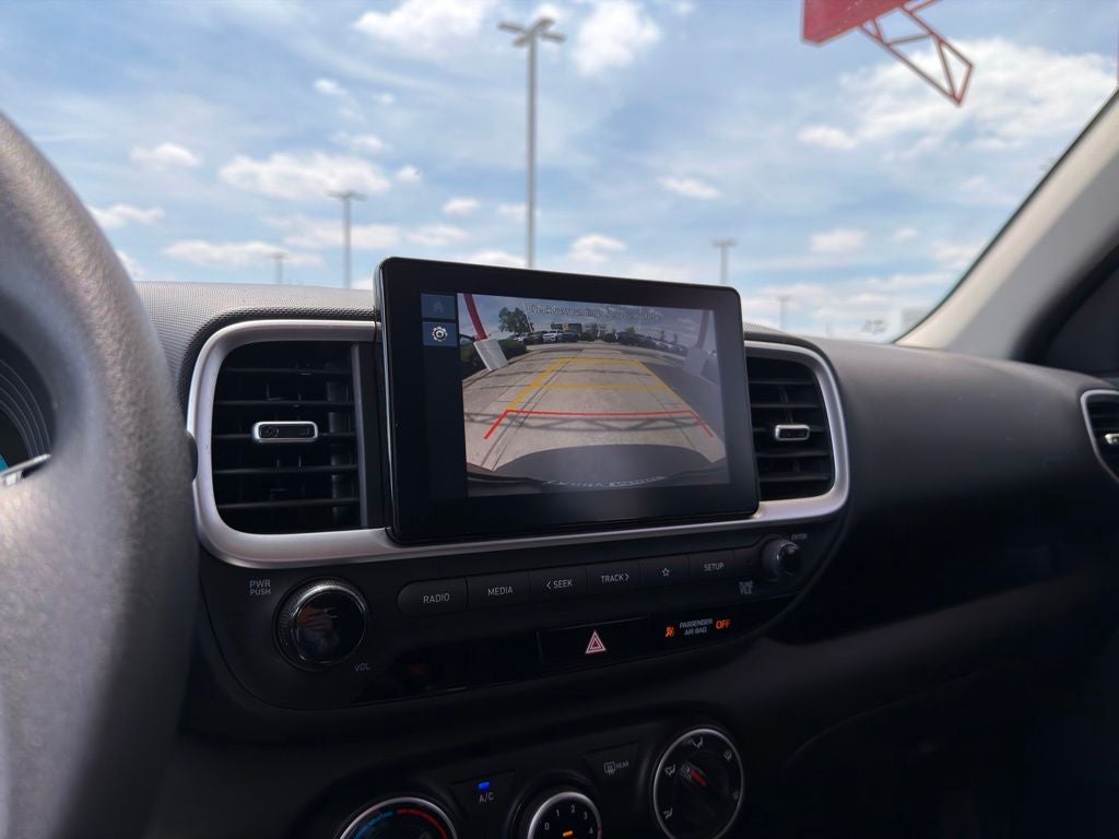 2023 Hyundai Venue SE