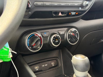 2023 Hyundai Venue SE