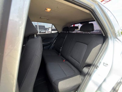 2023 Hyundai Venue SE