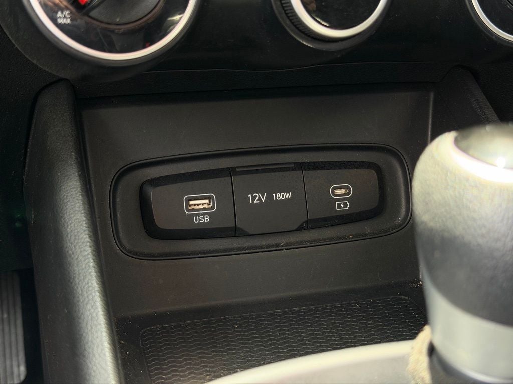 2023 Hyundai Venue SE