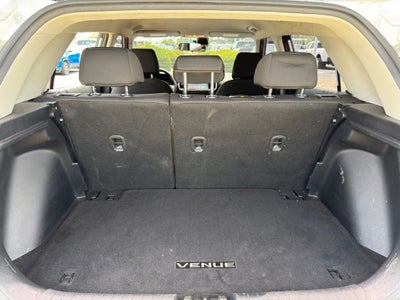 2023 Hyundai Venue SE