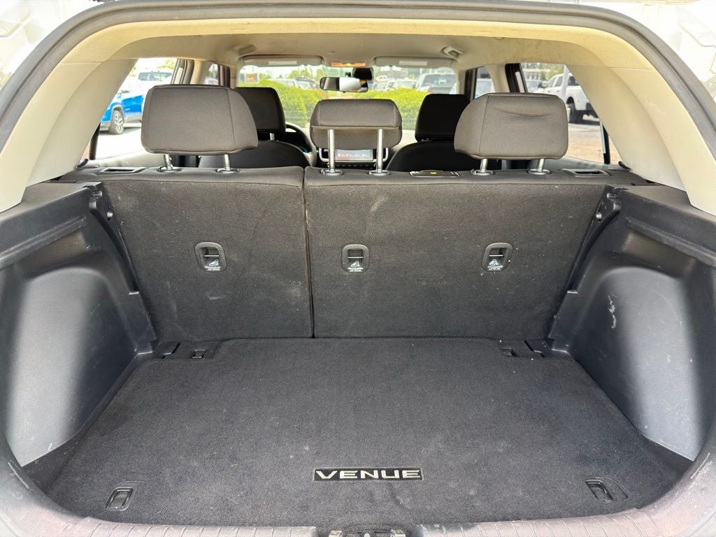2023 Hyundai Venue SE