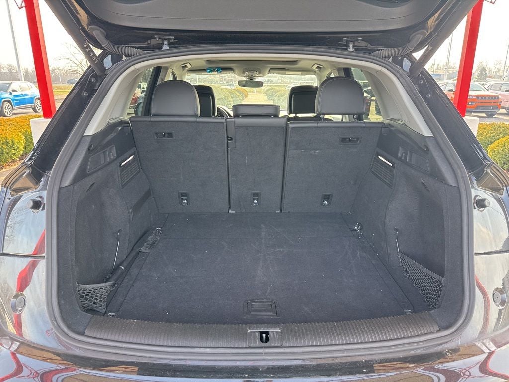 2024 Audi Q5 45 S line Premium quattro