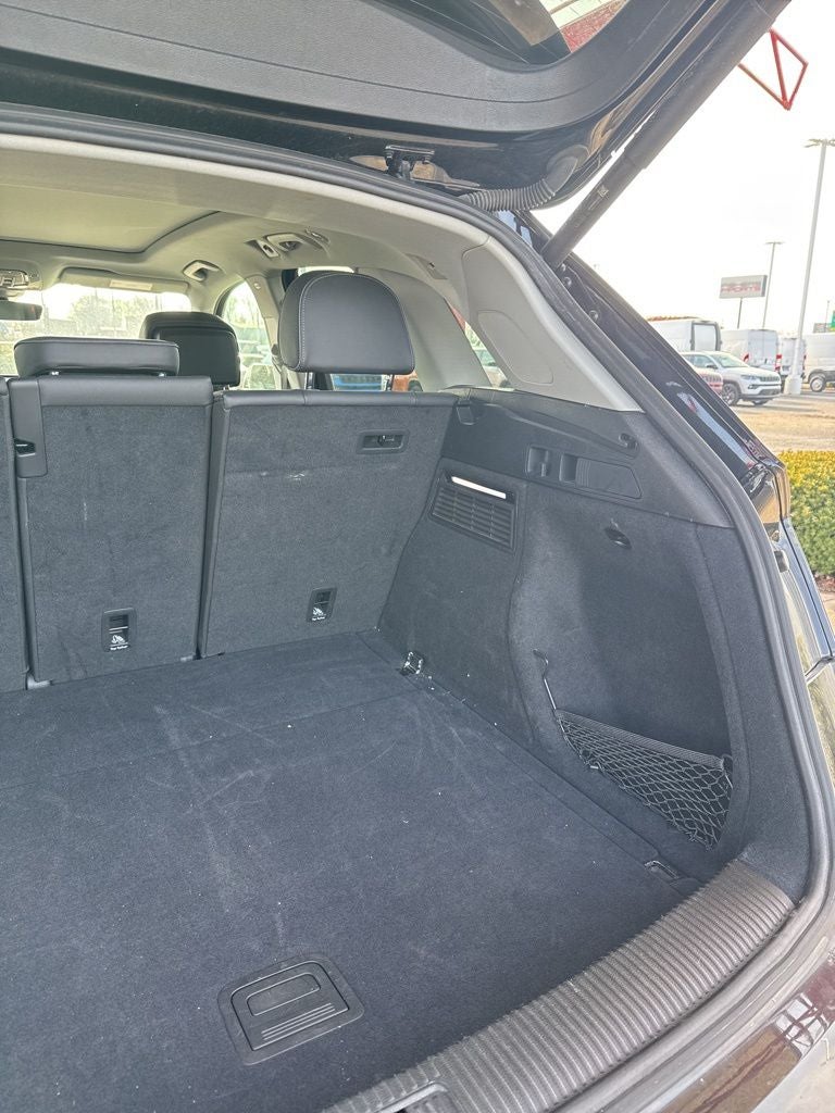 2024 Audi Q5 45 S line Premium quattro