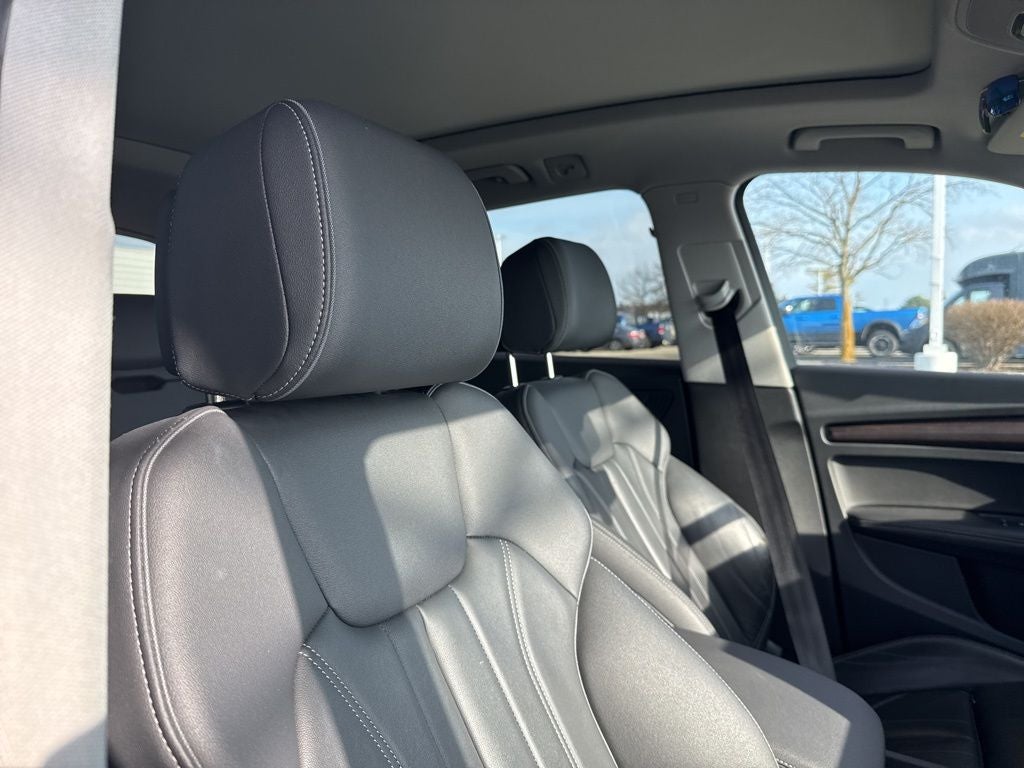 2024 Audi Q5 45 S line Premium quattro