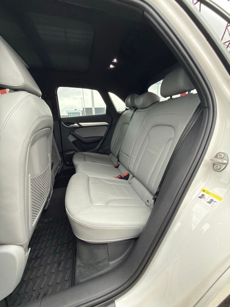 2016 Audi Q3 2.0T Prestige quattro