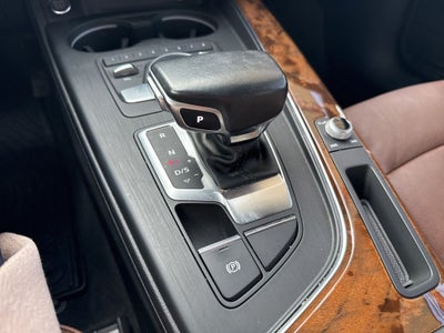2017 Audi A4 2.0T Premium quattro