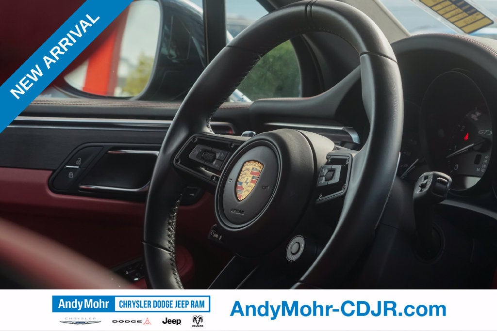 2022 Porsche Macan GTS