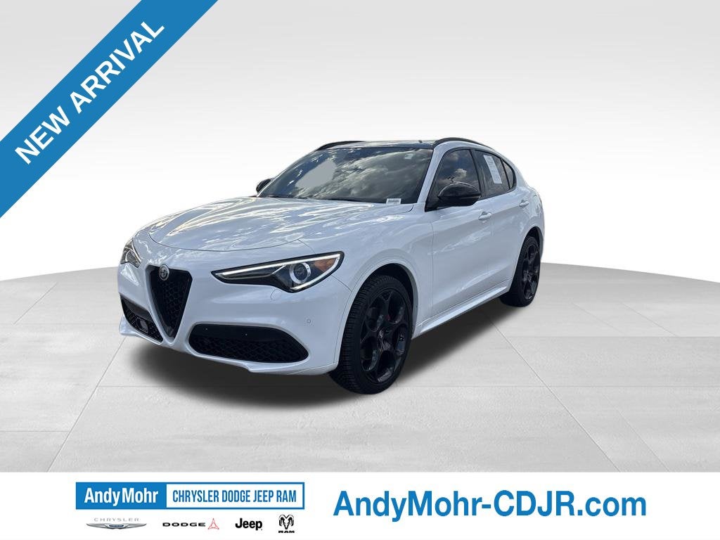2023 Alfa Romeo Stelvio Veloce