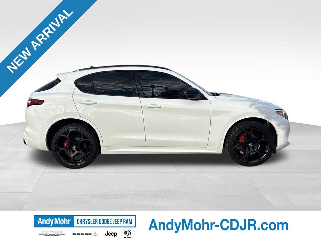 2023 Alfa Romeo Stelvio Veloce
